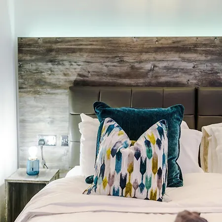 Apartman Centre 2 Bed - Grade Ii Listed Leeds