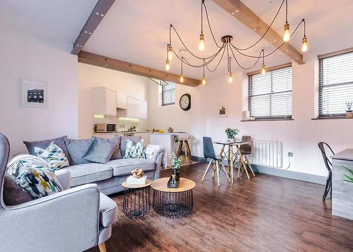 Centre 2 Bed - Grade Ii Listed *