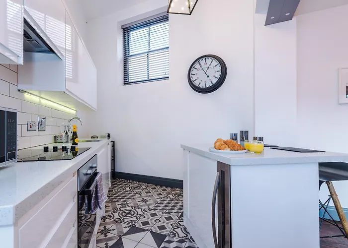 Centre 2 Bed - Grade Ii Listed Апартаменти *