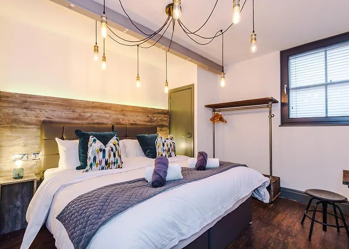 Апартаменти Centre 2 Bed - Grade Ii Listed Лідс