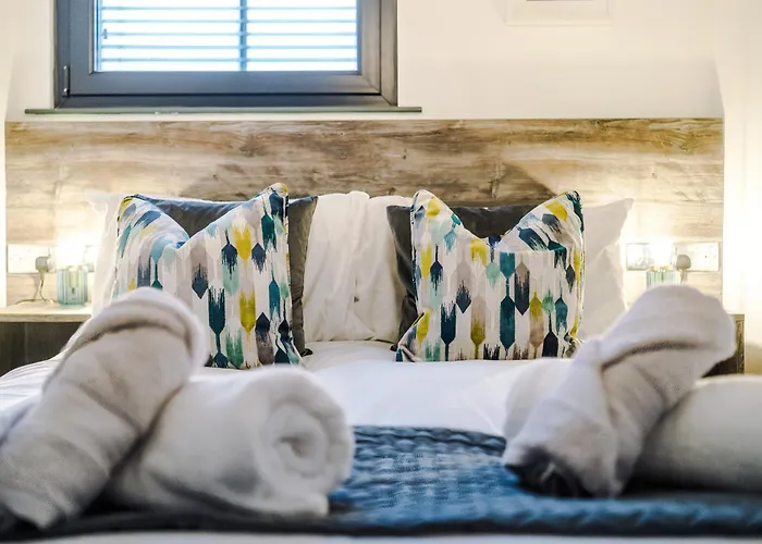 Апартаменти Centre 2 Bed - Grade Ii Listed Лідс