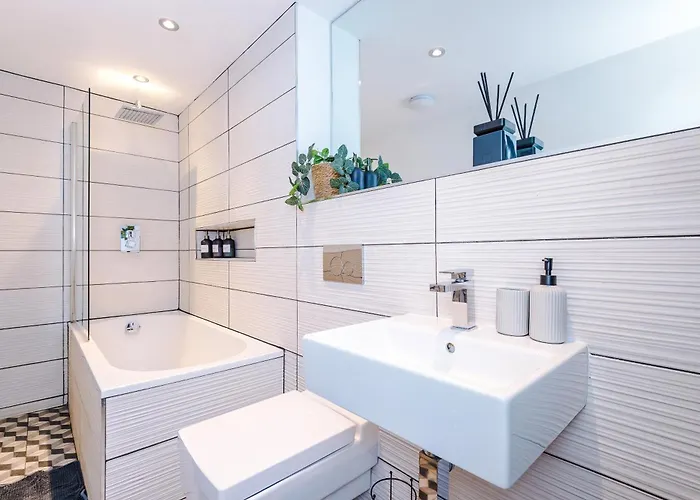 Centre 2 Bed - Grade Ii Listed Лідс