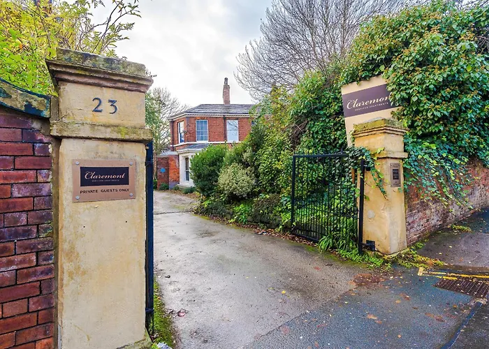 Centre 2 Bed - Grade Ii Listed Апартаменти Лідс