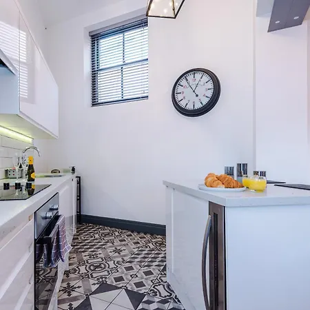 Centre 2 Bed - Grade Ii Listed Apartmán *